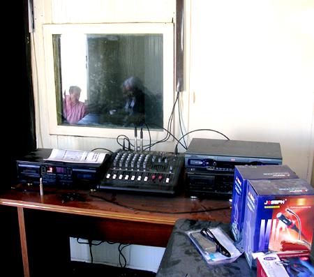 361stBroadcastBooth.jpg (28900 bytes)