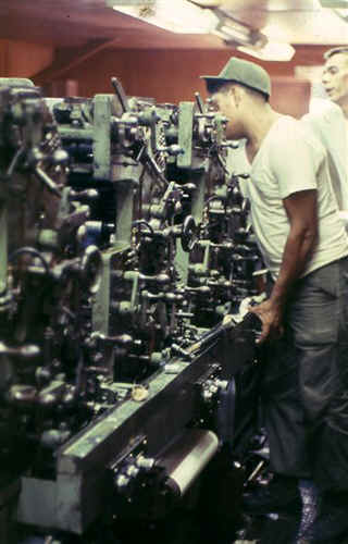 4thPOGVNPrint04.jpg (145771 bytes)