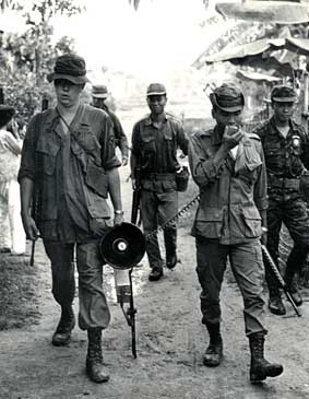 APTONeil.jpg (30743 bytes)