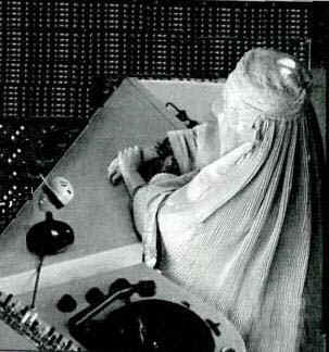 BaghdadBettyWWNews.jpg (64166 bytes)