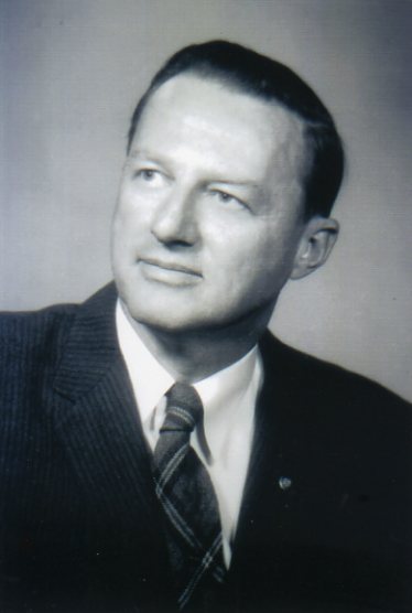 BradfordSmith001.jpg (22424 bytes)