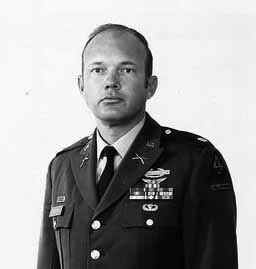 RayAmbrozakPhoto.jpg (33363 bytes)