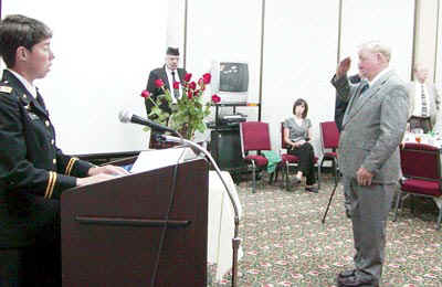 RoseCeremony05.jpg (45103 bytes)