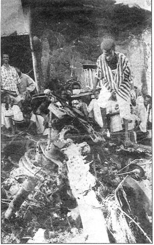 SomBHCrash2a.jpg (44586 bytes)