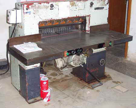 psyoppics031.jpg (39660 bytes)